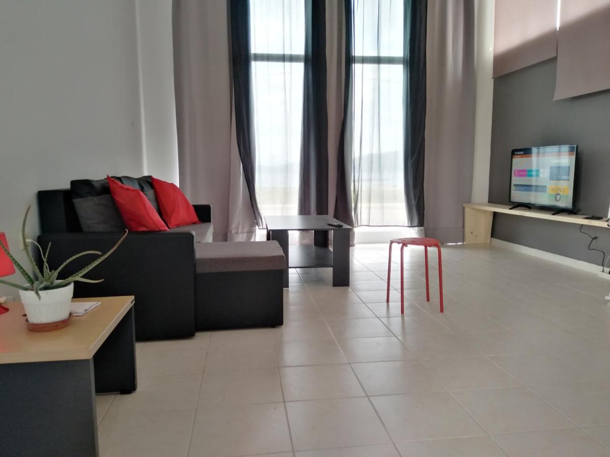 Studios Poseidonia Apartments 50 & 70 Sqm With Sea View Corinthe Extérieur photo