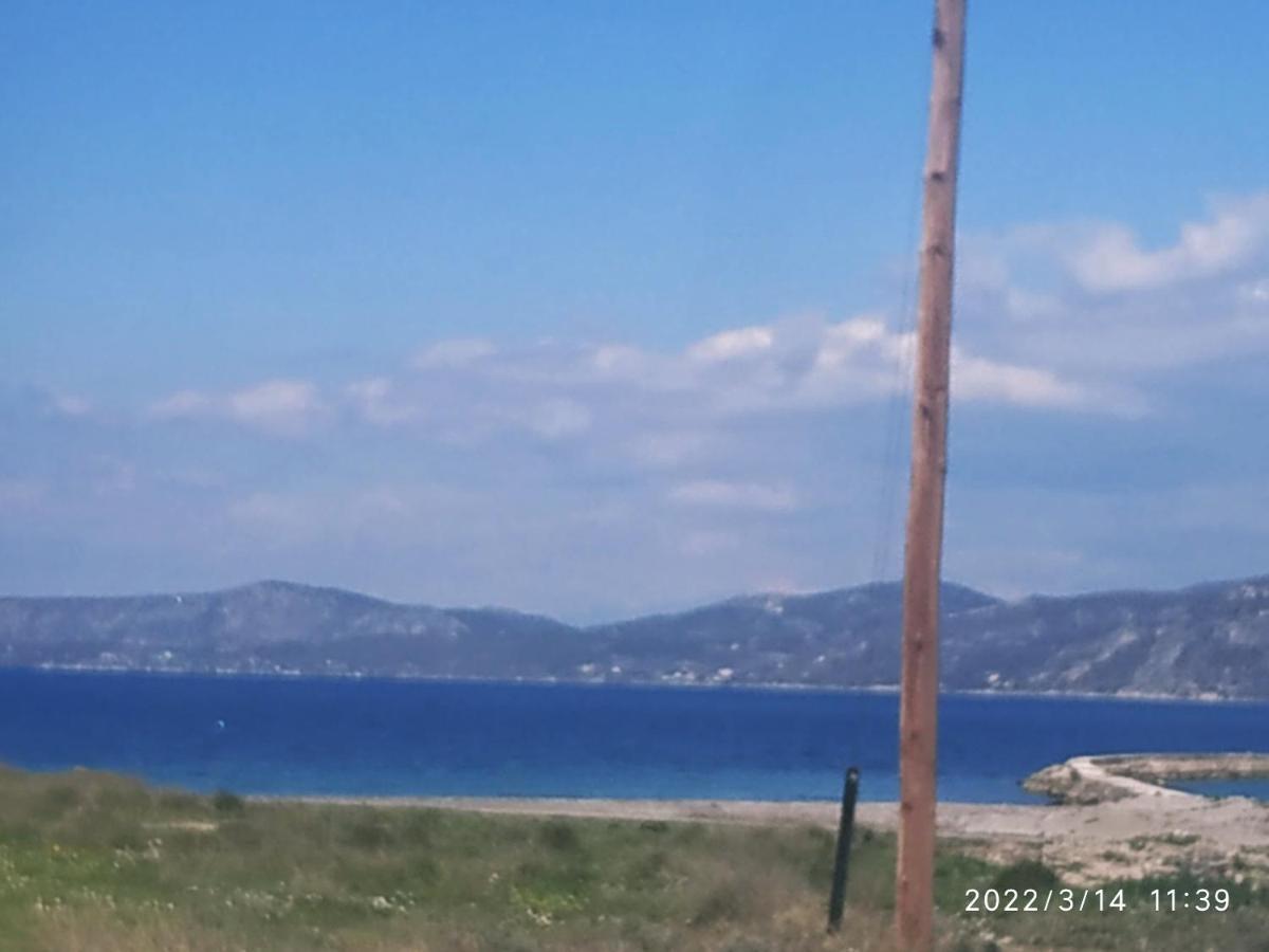 Studios Poseidonia Apartments 50 & 70 Sqm With Sea View Corinthe Extérieur photo