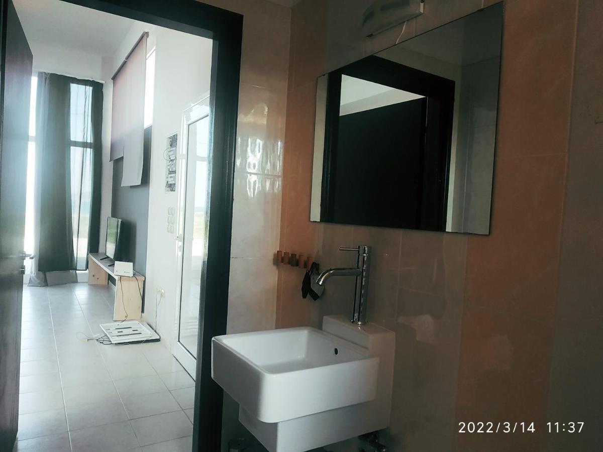 Studios Poseidonia Apartments 50 & 70 Sqm With Sea View Corinthe Extérieur photo